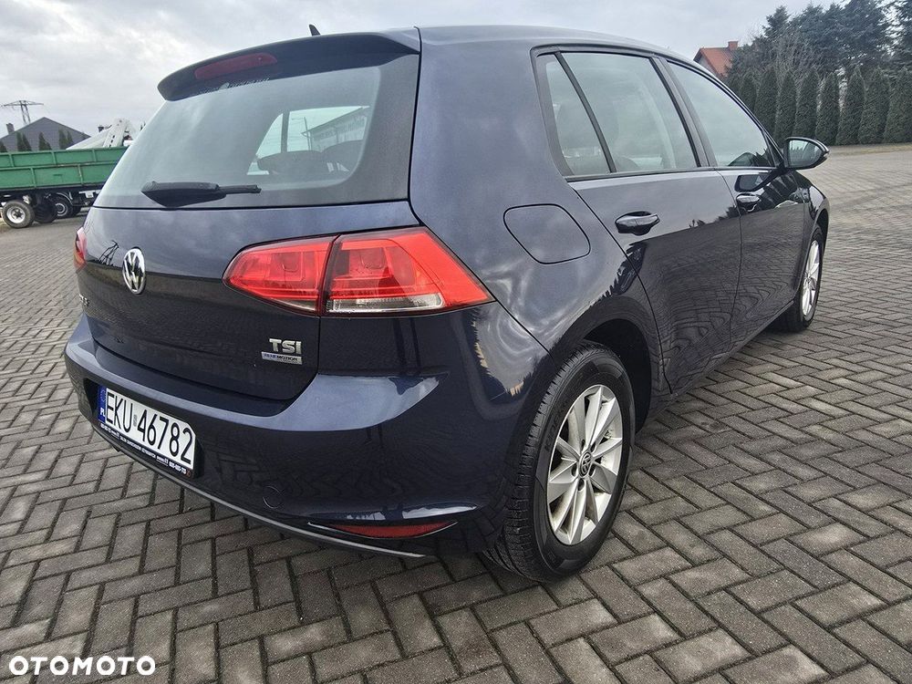 Volkswagen Golf - 11