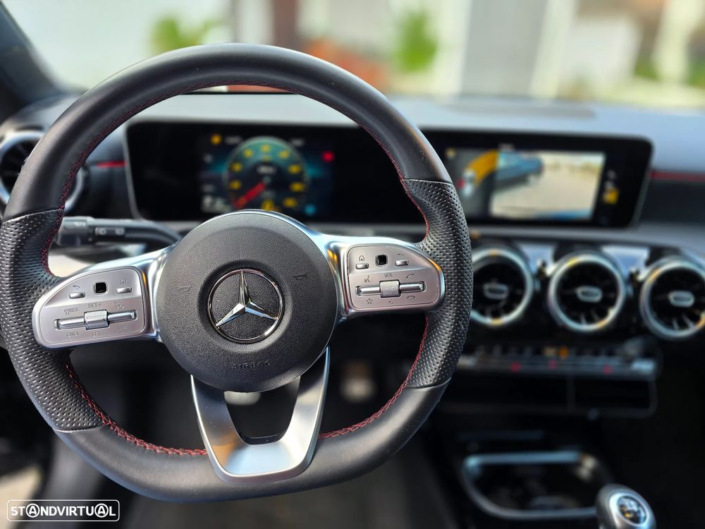 Mercedes-Benz A 180 d AMG Line - 10