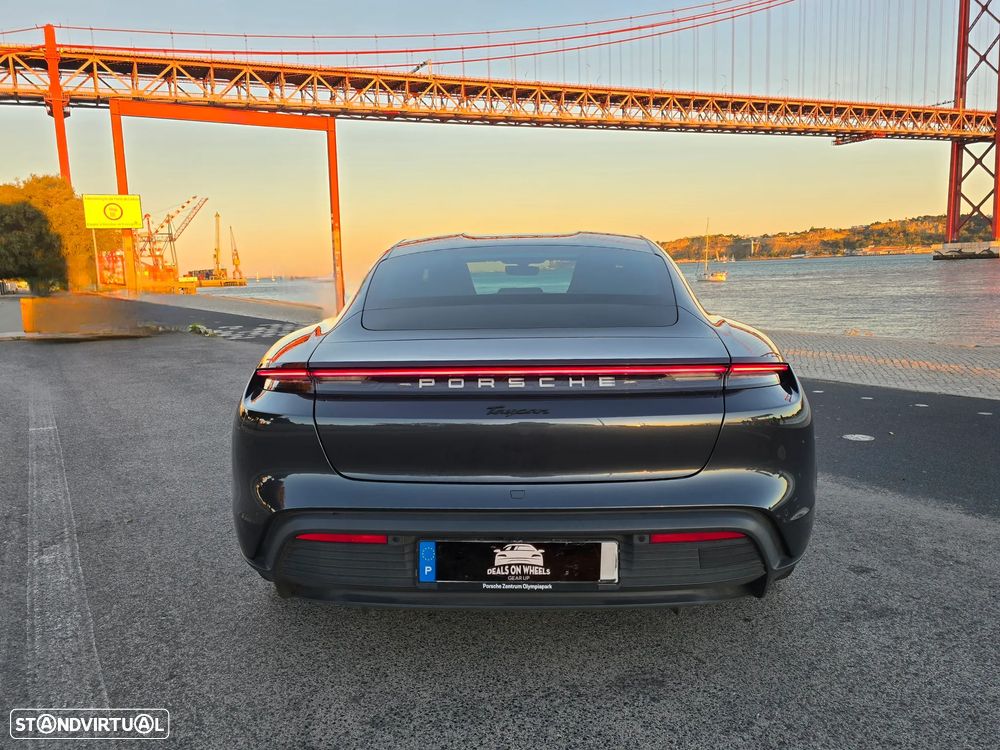 Porsche Taycan Standard - 6