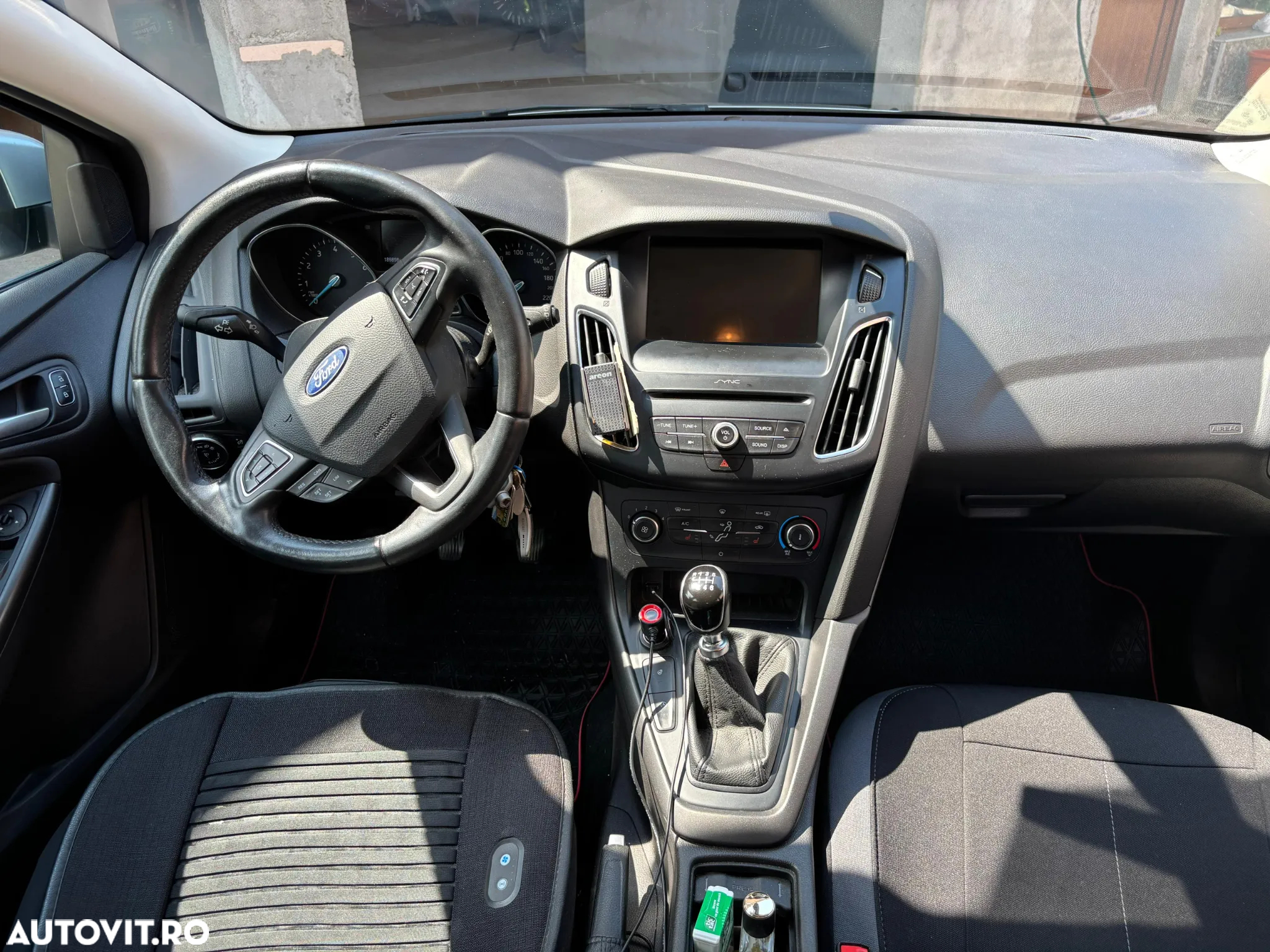 Ford Focus 1.0 EcoBoost Active - 6
