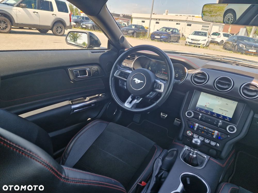 Ford Mustang - 27