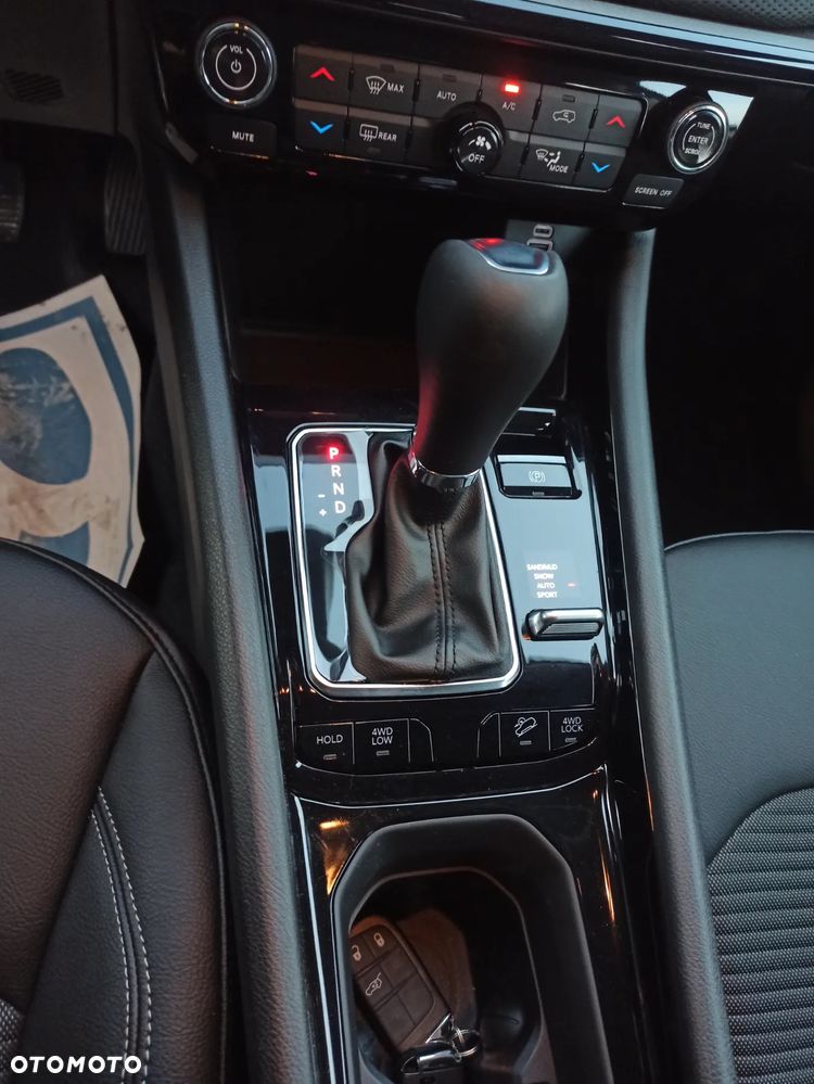 Jeep Compass 1.3 T4 PHEV 4xe Longitude S&S - 24