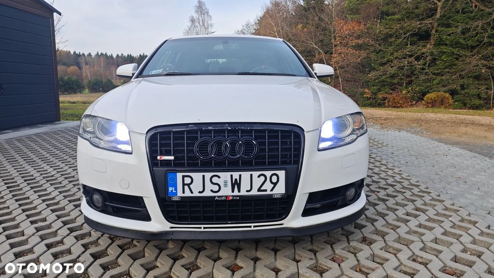 Audi A4 Avant 2.0 TDI DPF - 1
