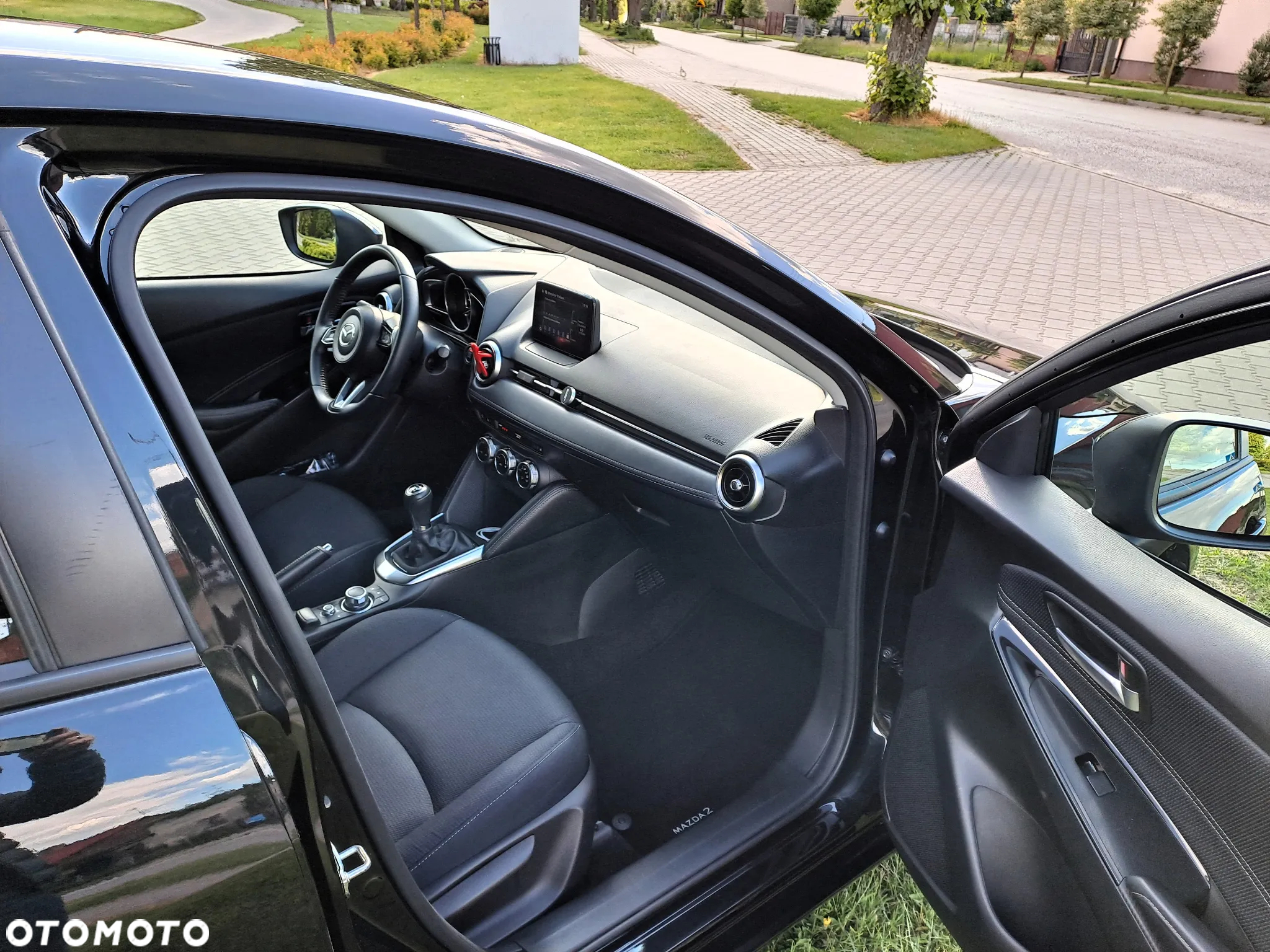 Mazda 2 e-SKYACTIV G 90 M HYBRID Exclusive-Line - 8