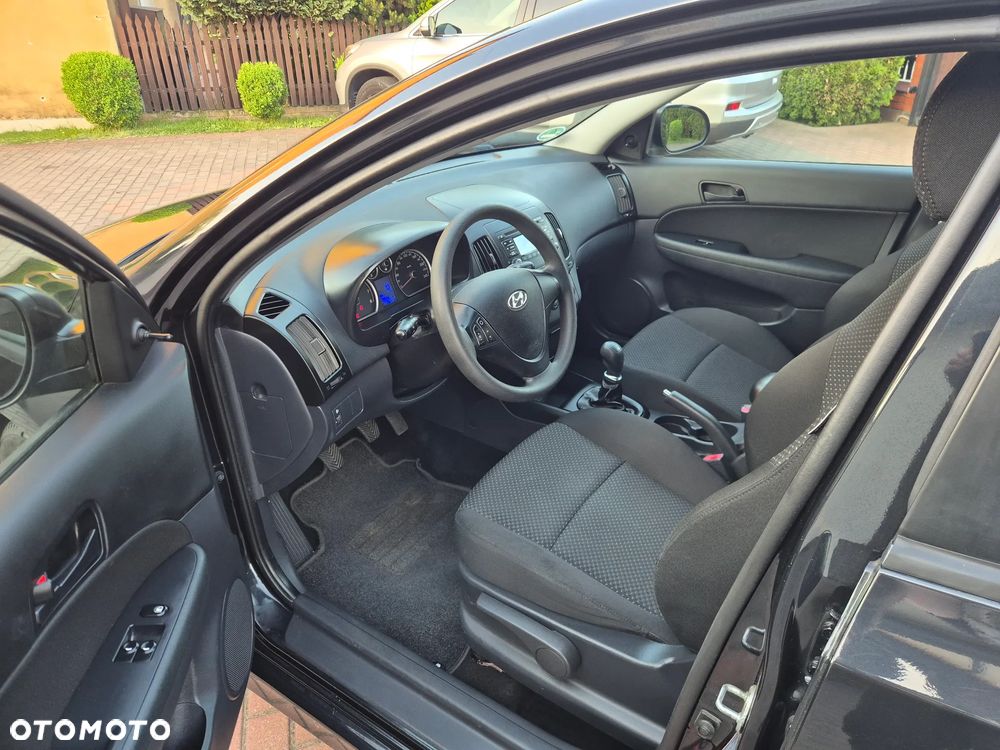 Hyundai i30 i30cw 1.4 Comfort - 12