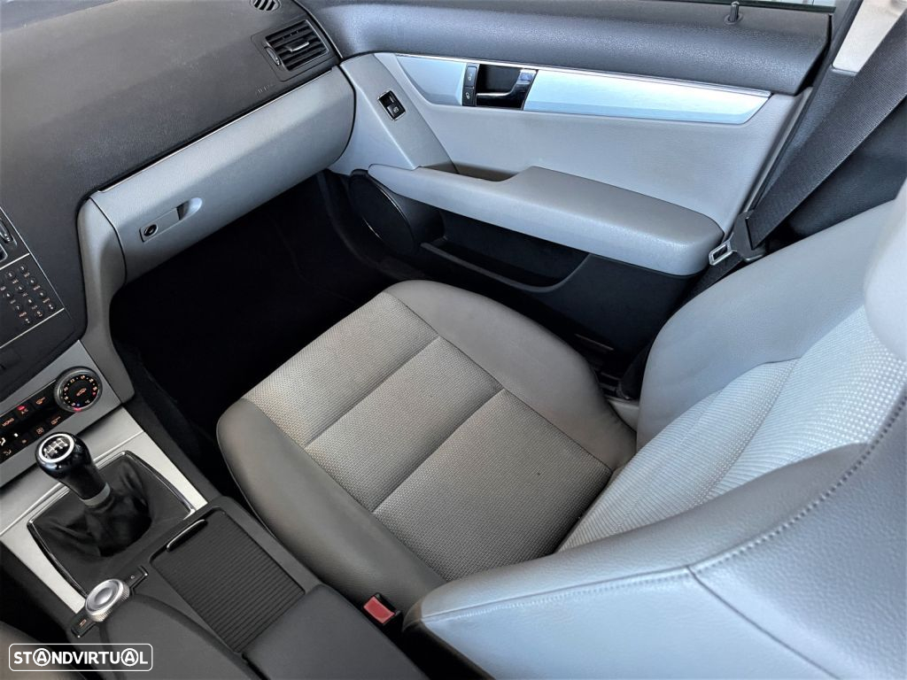 Mercedes-Benz C 220 CDi Avantgarde - 39