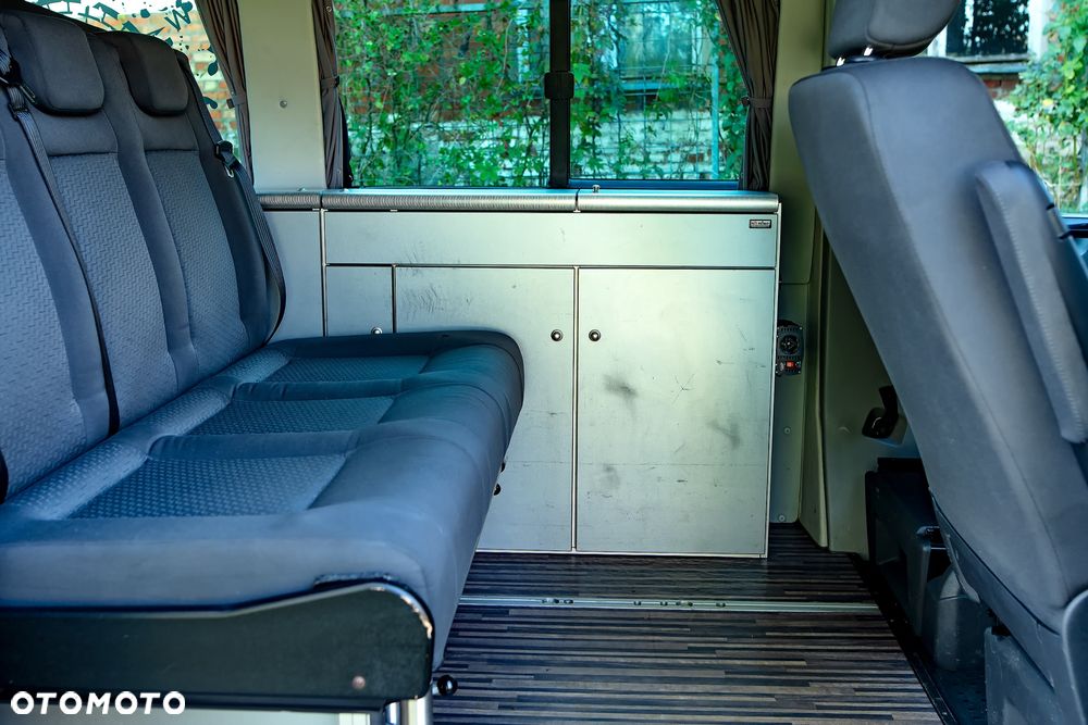 Volkswagen Transporter - 13