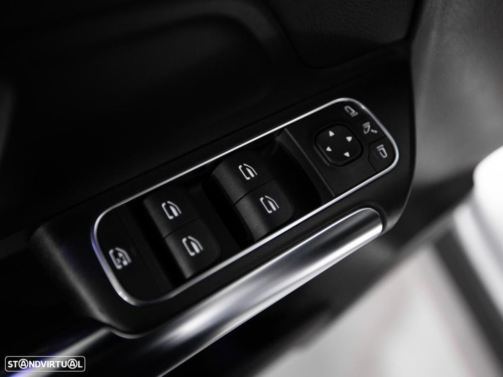 Mercedes-Benz GLA 250 e Progressive - 14