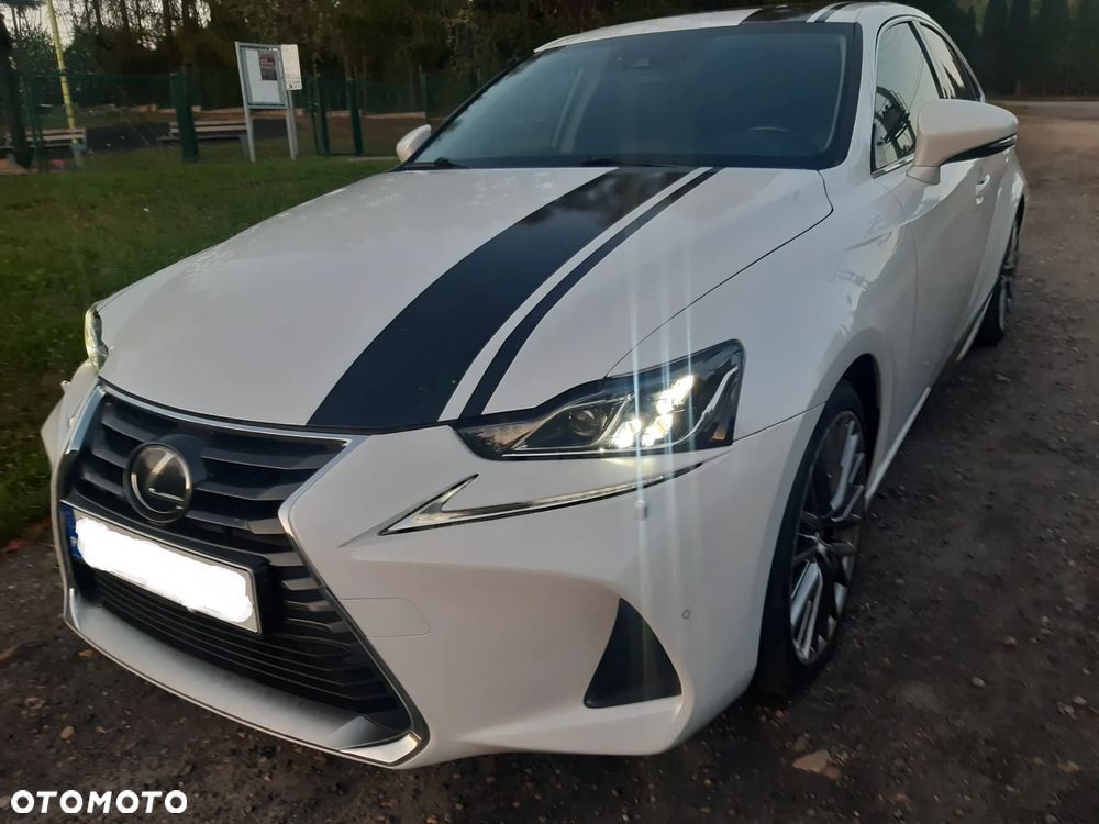 Lexus IS 300h Prestige EU6 - 18