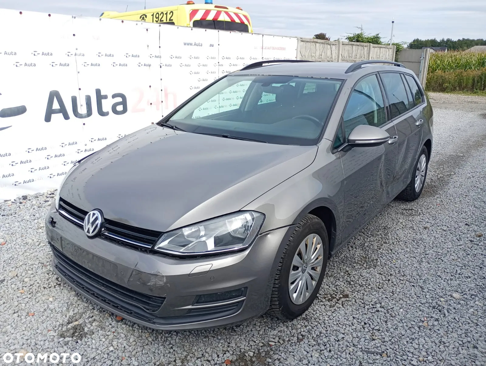 Volkswagen Golf 1.6 BlueTDI Trendline - 2
