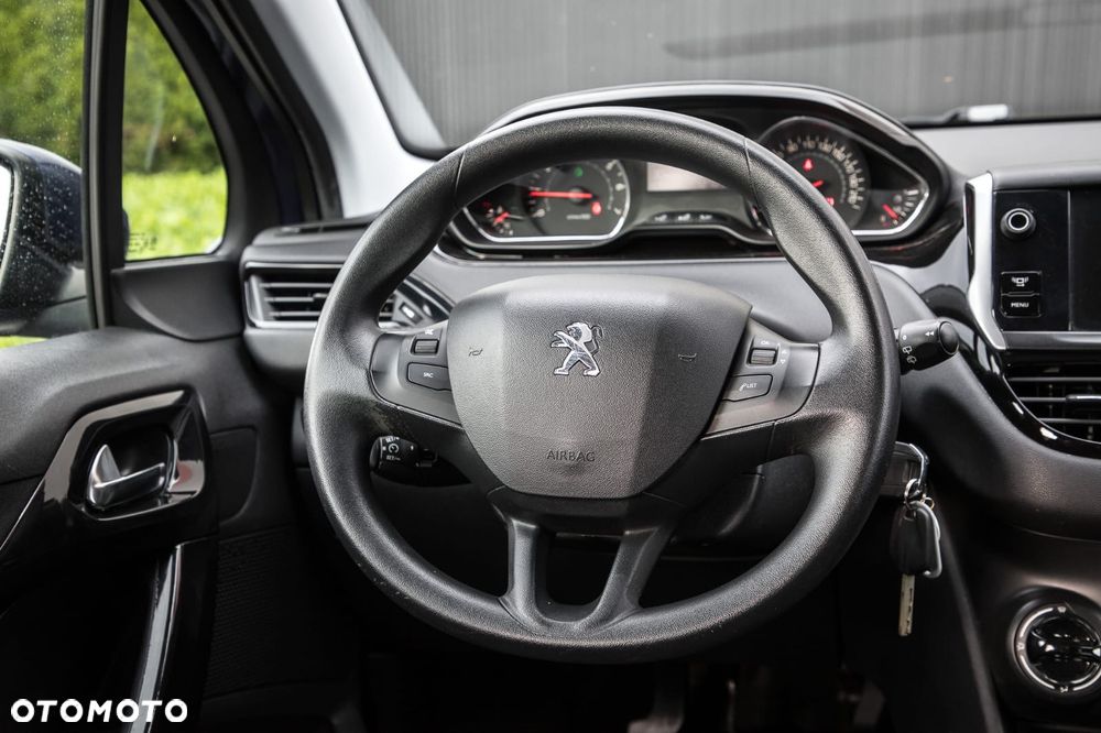 Peugeot 208 - 20