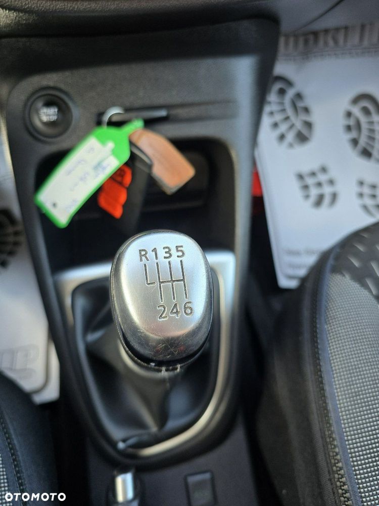 Renault Captur - 27