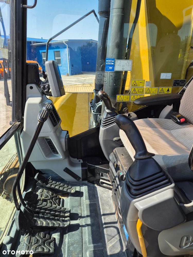 Caterpillar 321 D LCR spr z Niemiec 26800 kg krótki tył - 8