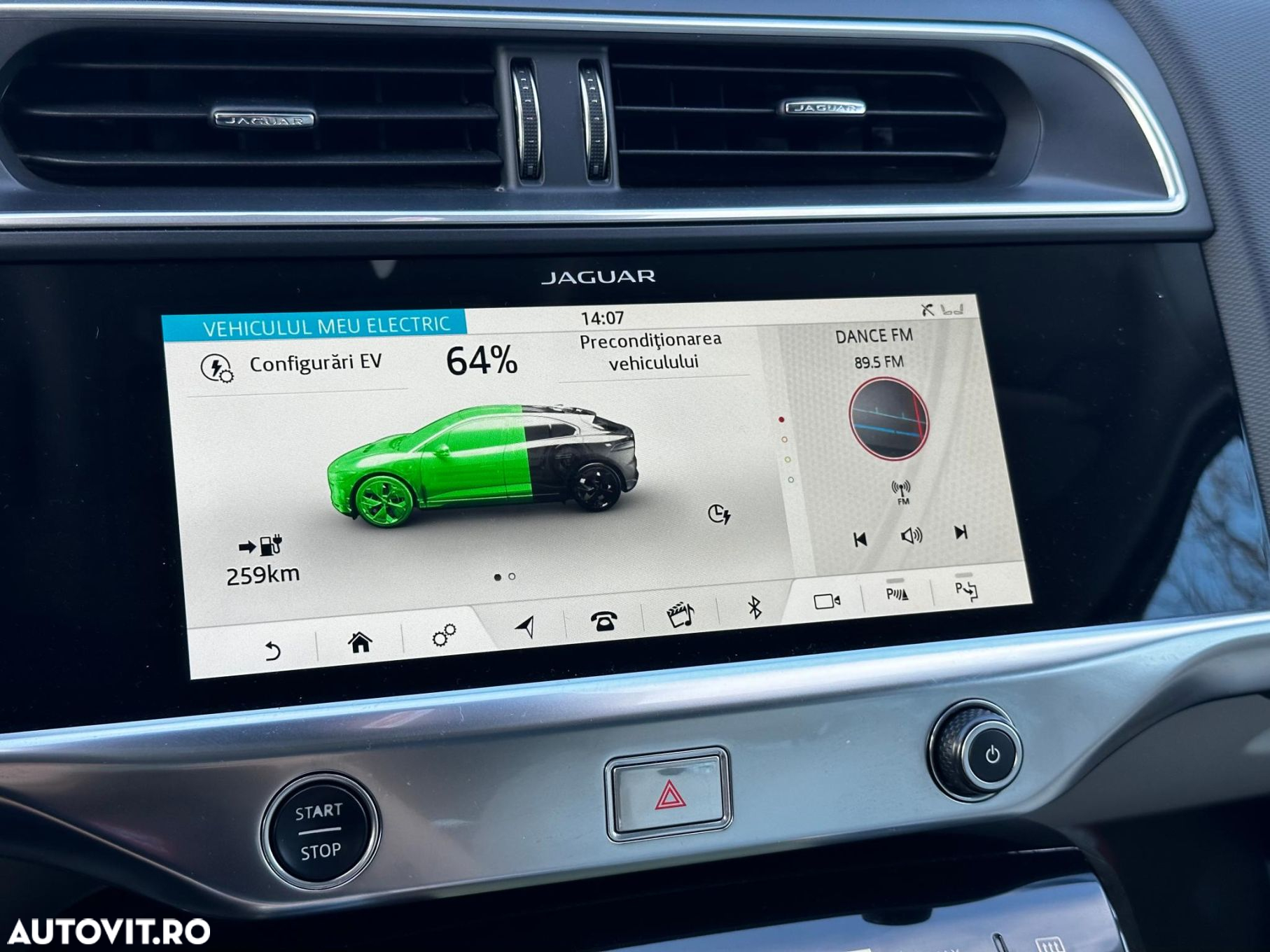 Jaguar I-Pace - 16