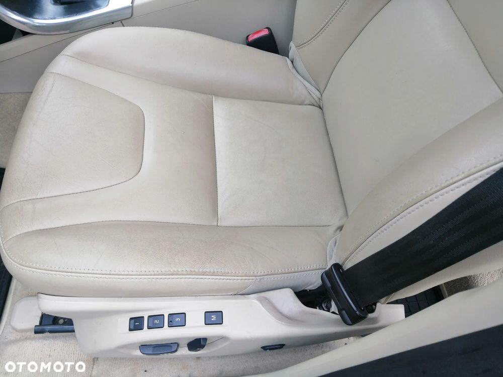 Volvo XC 60 T5 Drive-E Summum - 24