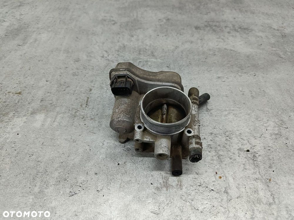 PRZEPUSTNICA OPEL VECTRA C 5WS91703 09128518 1.8 16V - 1