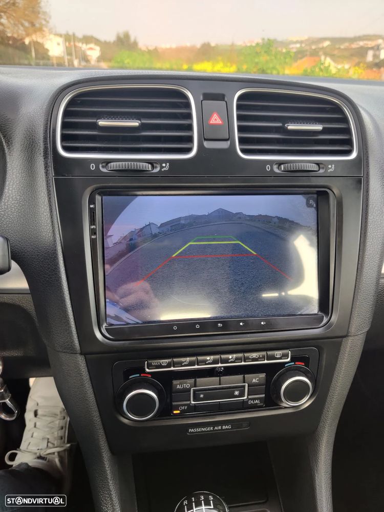 VW Golf 1.6 TDi Edition - 14