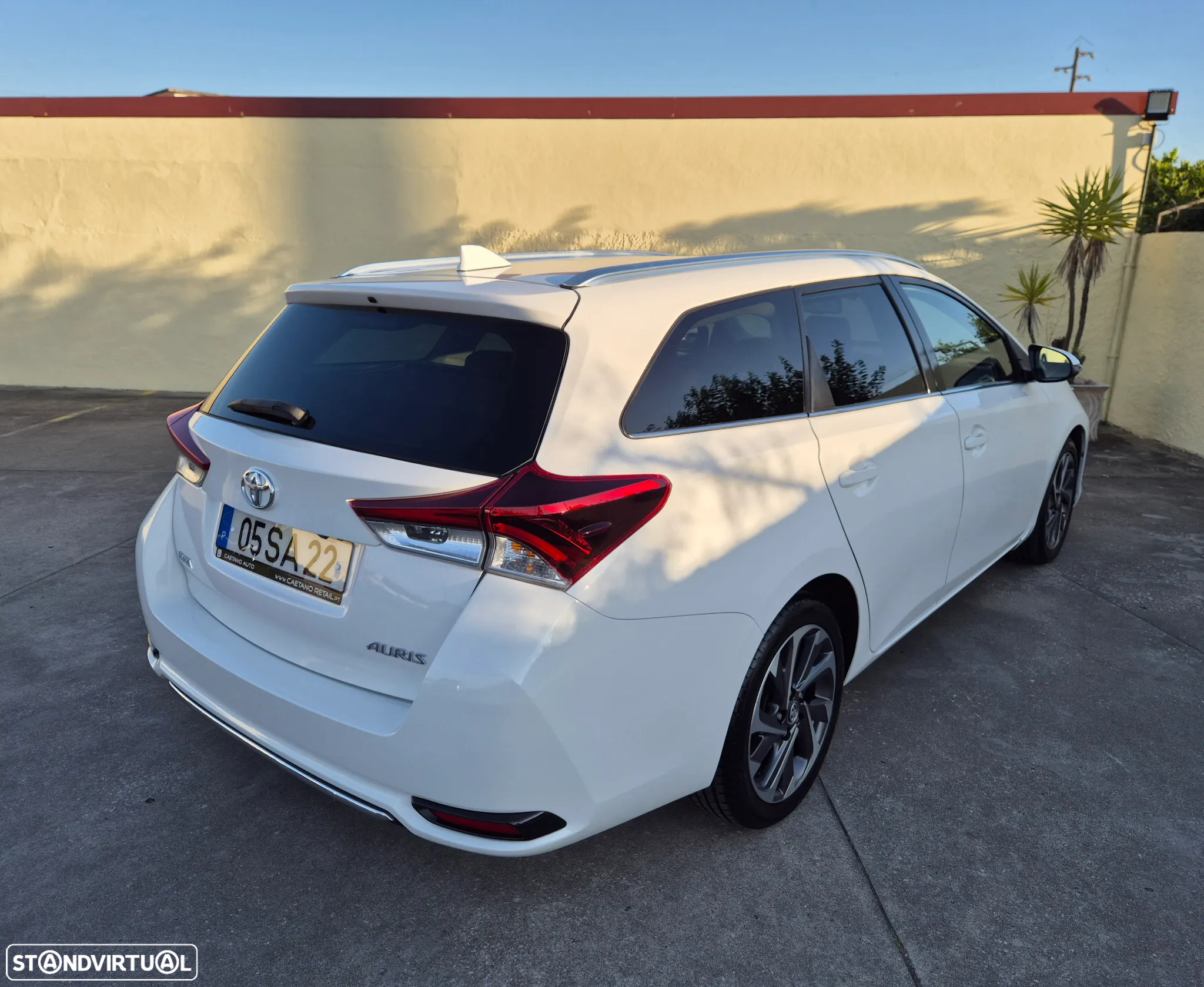 Toyota Auris Touring Sports 1.6 D-4D Comfort P.Techno+P.Sport - 4
