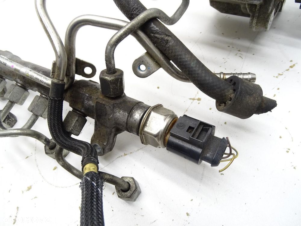 POMPA LISTWA WTRYSKOWA PALIWA CFG 03L130755AC 2.0 TDI A4 B8 A5 8T Q5 A6 C7 - 8