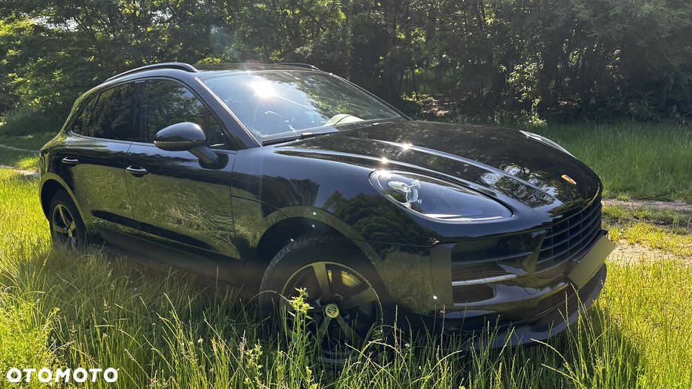 Porsche Macan Standard - 1