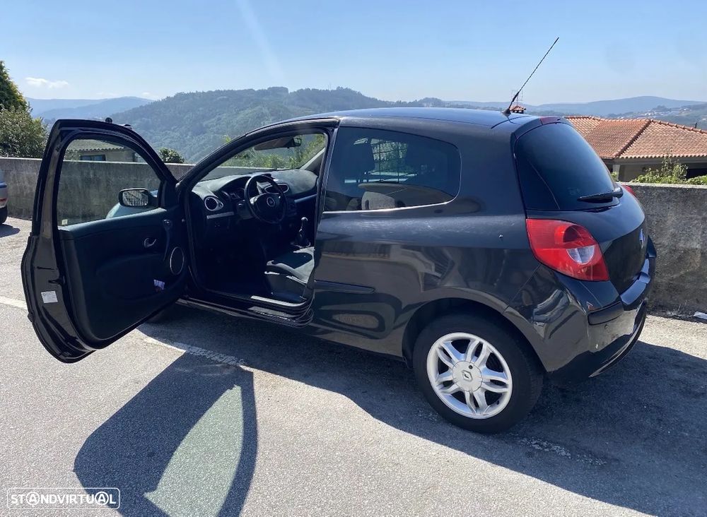 Renault Clio 1.5 dCi Pack - 1