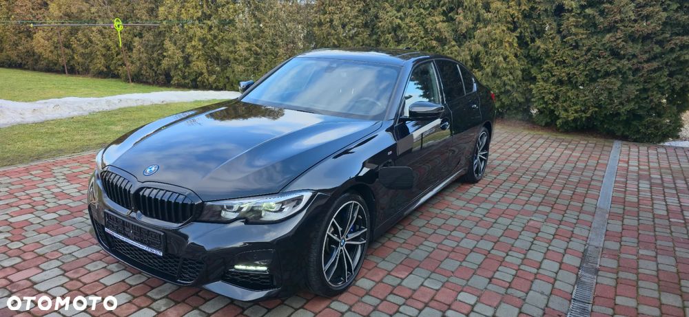 BMW Seria 3 330e M Sport - 5