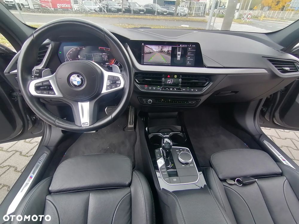 BMW Seria 1 120d M Sport - 29