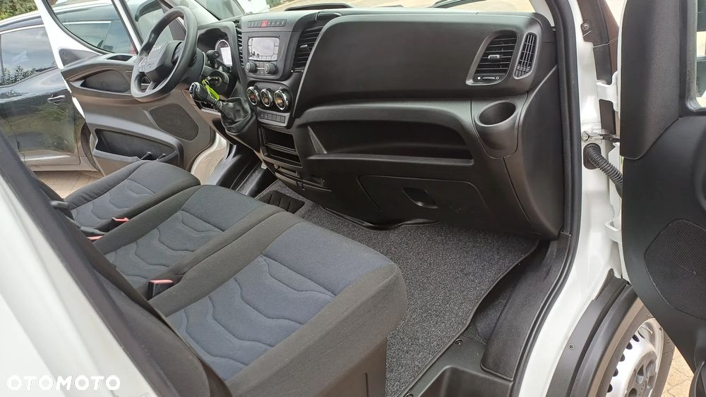 Iveco 35S16 - 6
