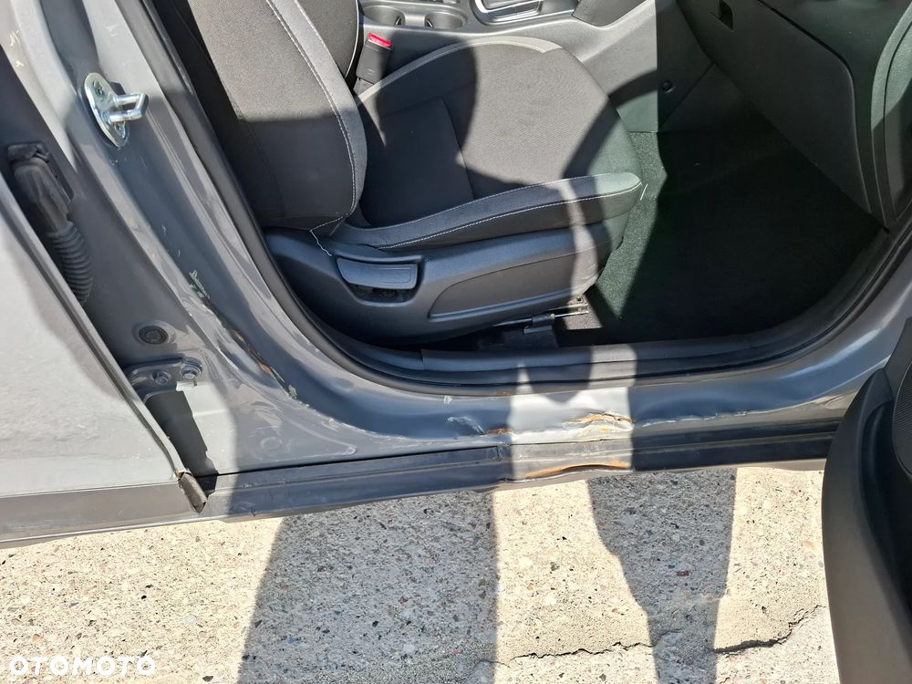 Hyundai Kona 1.6 GDI Hybrid Comfort DCT - 12