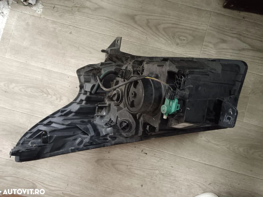 Far stanga/ dreapta opel vivaro b/ renault trafic 2014-2019 26010 1058 r, 26060 1667 r - 3