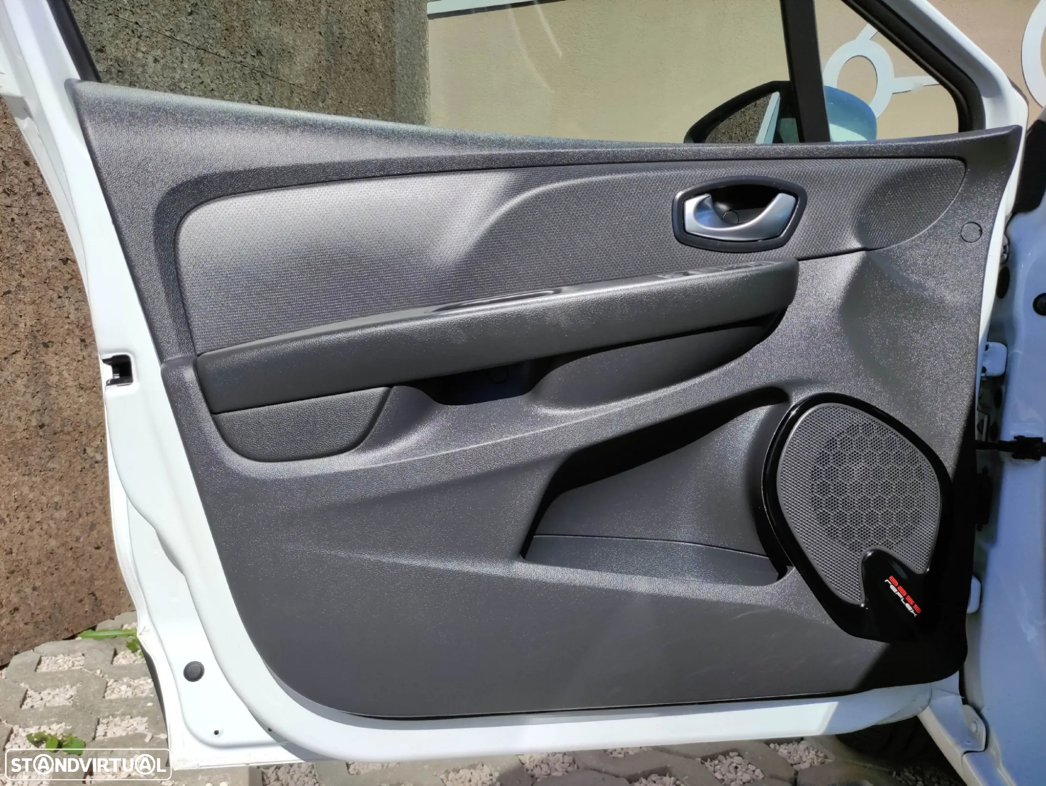 Renault Clio Sport Tourer 1.5 dCi - 10