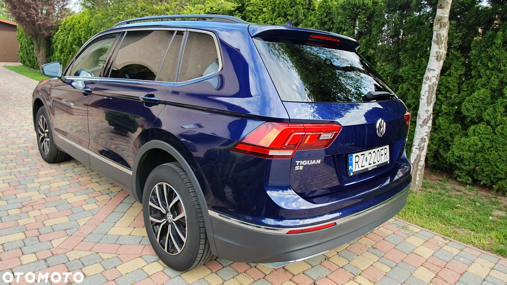 Volkswagen Tiguan - 8