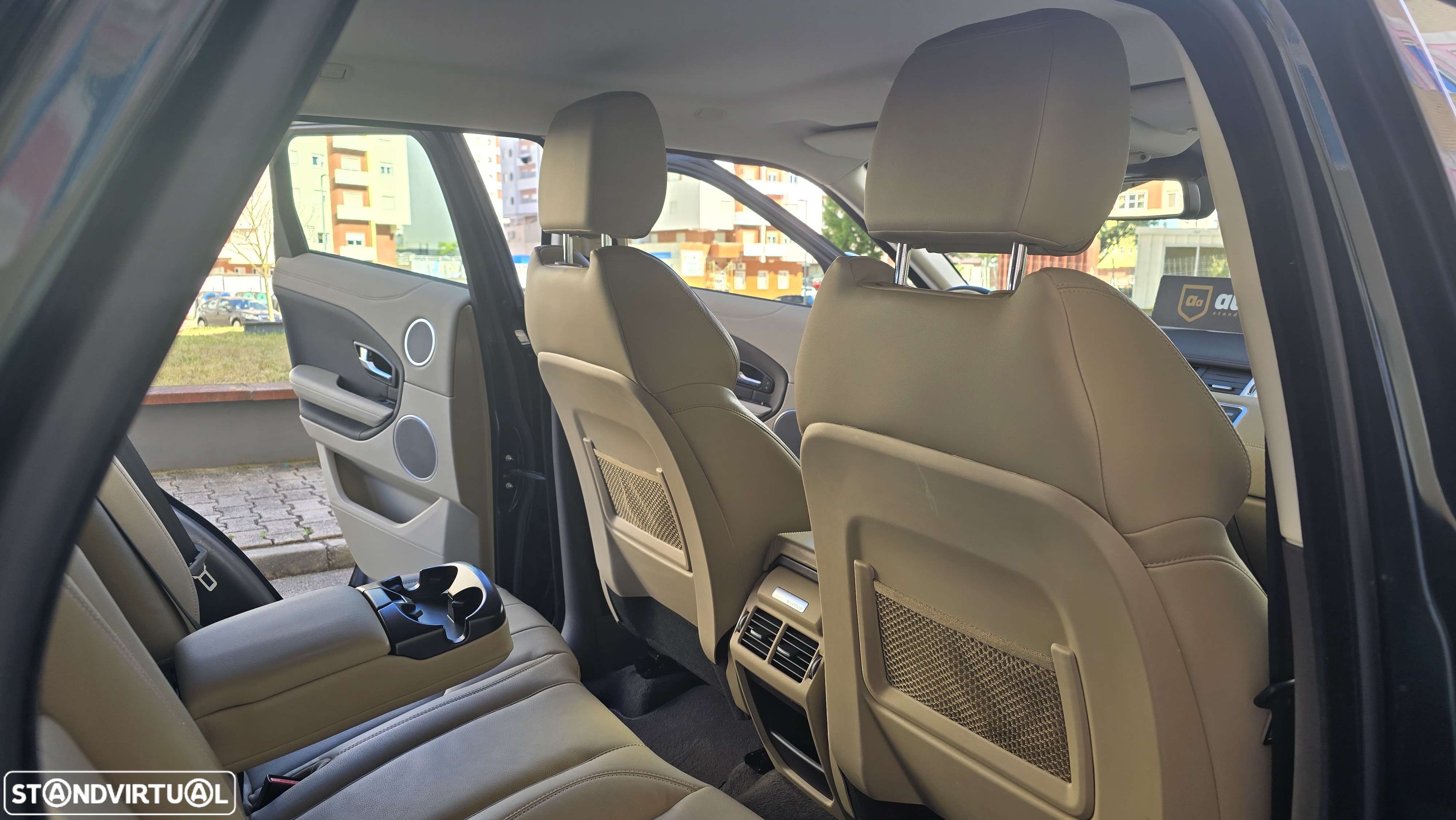 Land Rover Range Rover Evoque 2.0 TD4 SE - 23