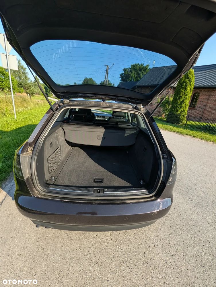 Audi A4 Avant - 9