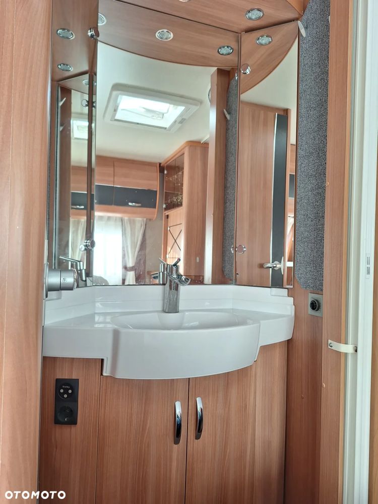 Hobby De Luxe 650 KMFE - 12