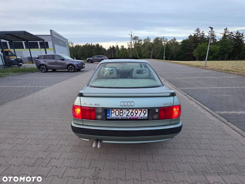 Audi 80 2.0 E - 3