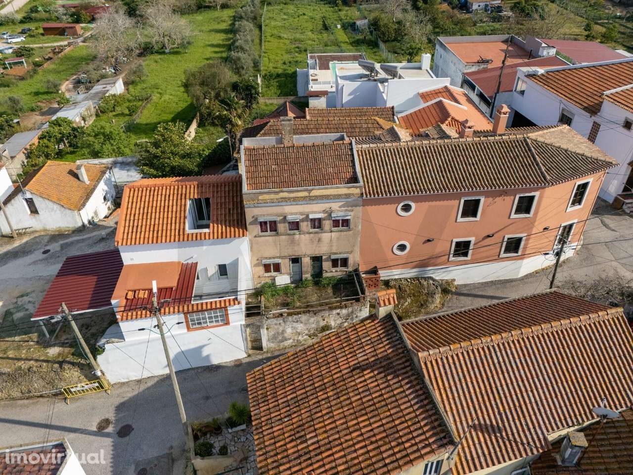 Moradia para remodelar | Oportunidade de investimento | Quinta do Anjo - Grande imagem: 2/59
