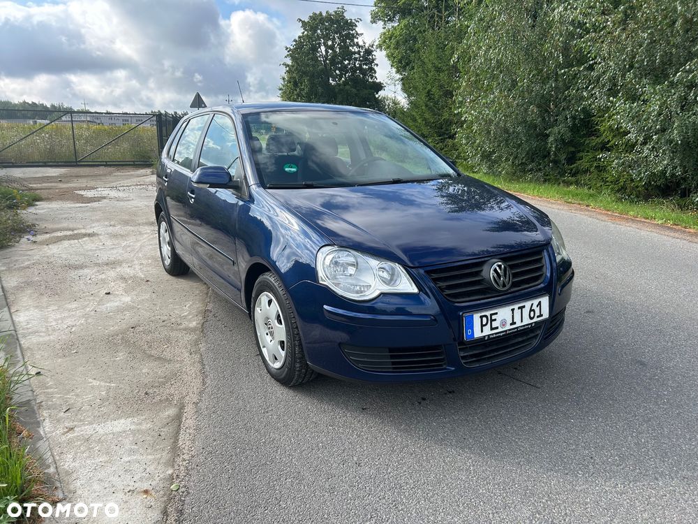 Volkswagen Polo - 1