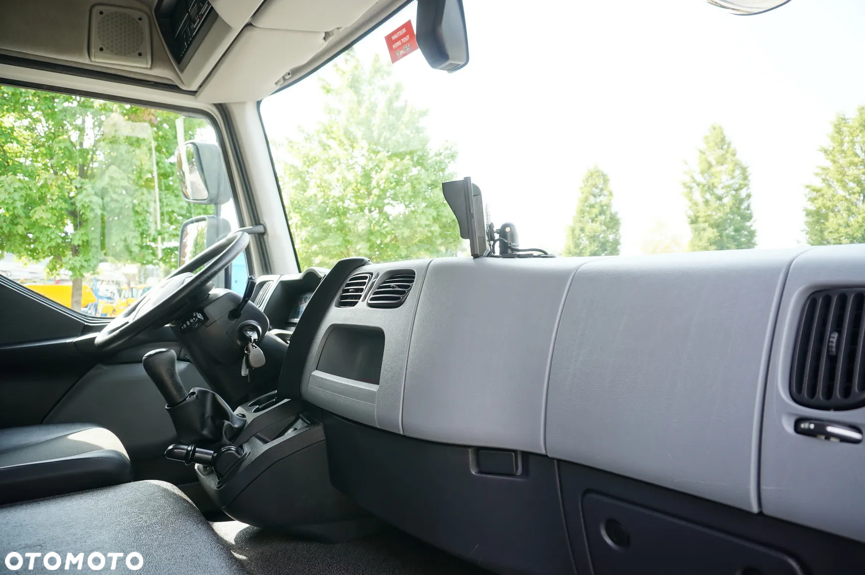 Renault D12 Euro 6 / 18 palet / Winda / r.2017 - 24