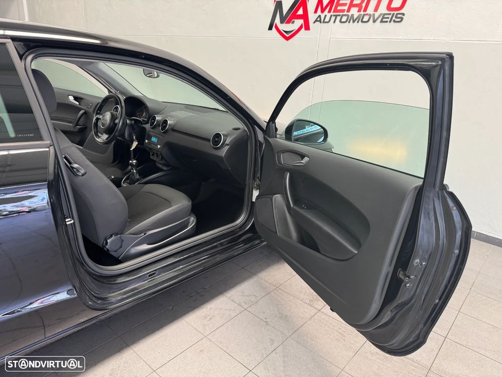 Audi A1 1.2 TFSI Ambition - 17
