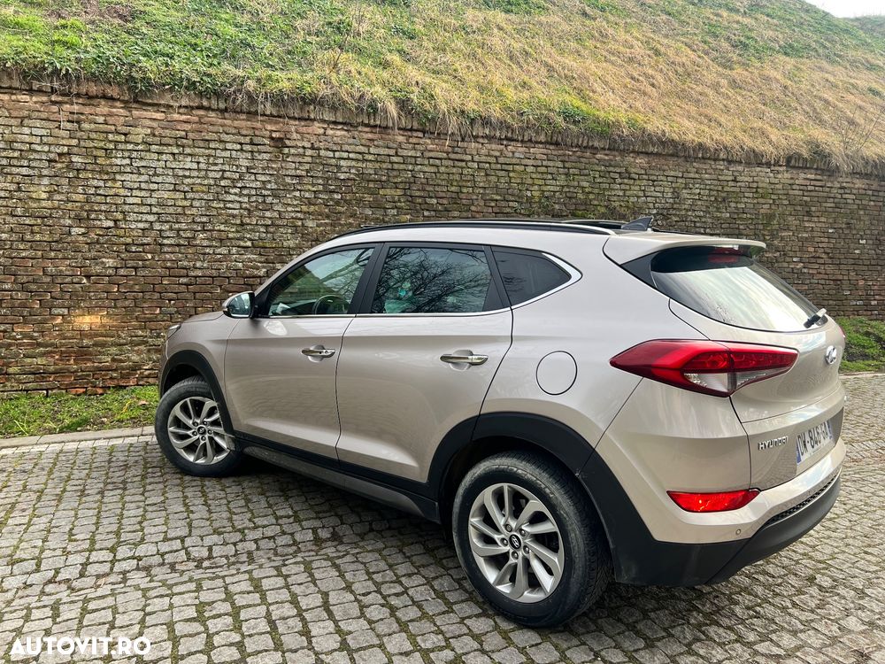 Hyundai Tucson blue 1.7 CRDi 2WD Advantage - 22