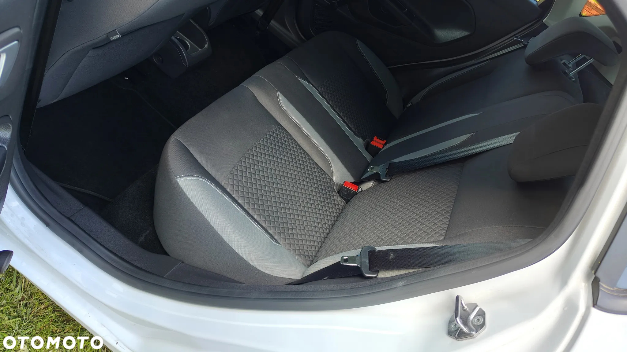 Ford Fiesta 1.0 Start-Stop Champions Edition - 19