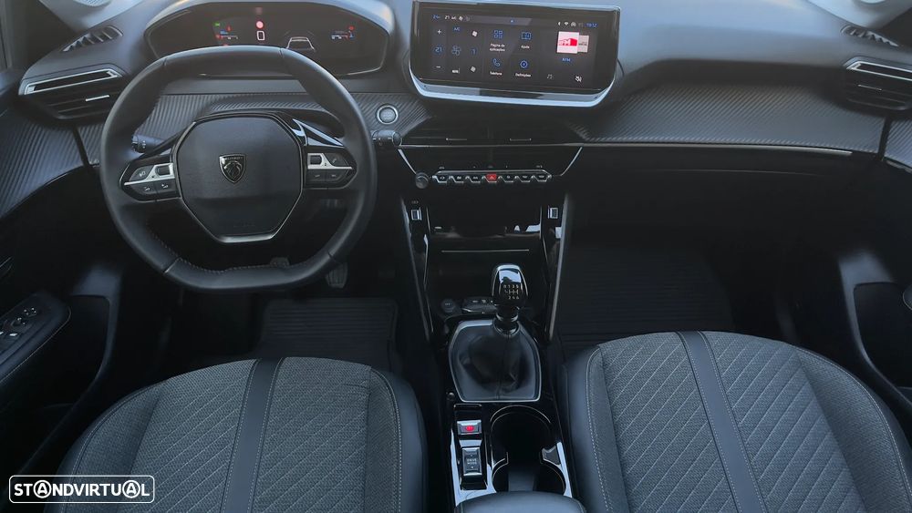 Peugeot 208 1.2 PureTech Allure - 17