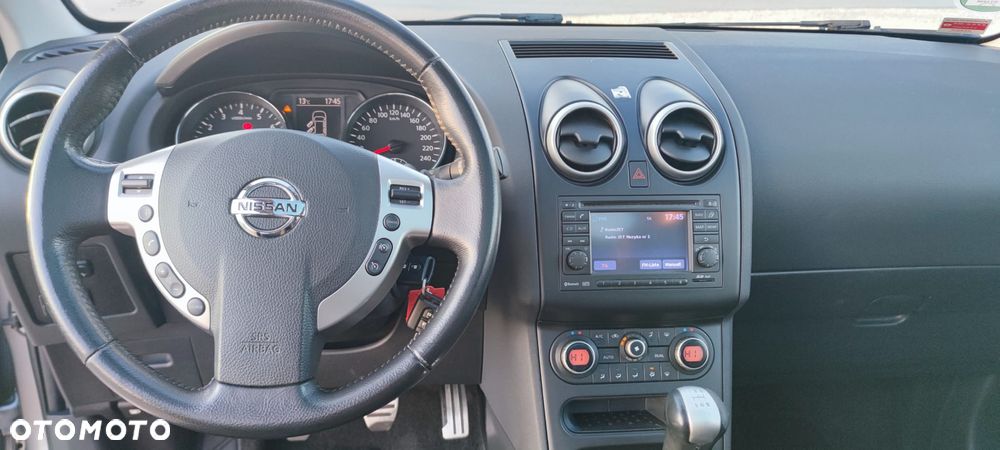 Nissan Qashqai 1.6 Tekna - 8