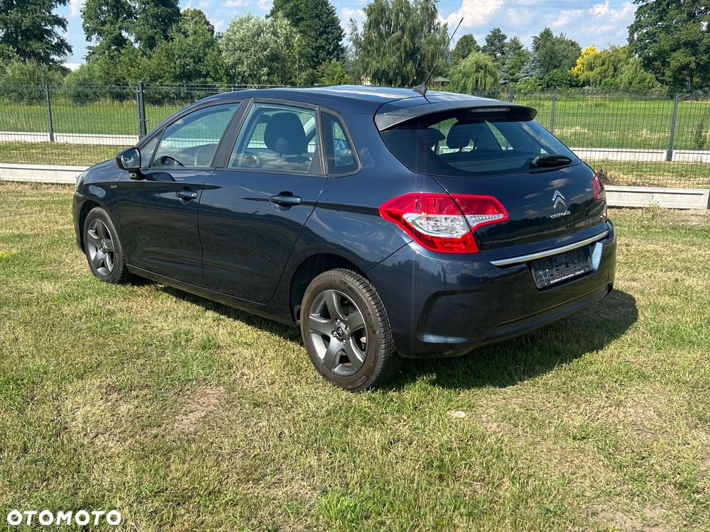 Citroën C4 HDi 90 Attraction - 10