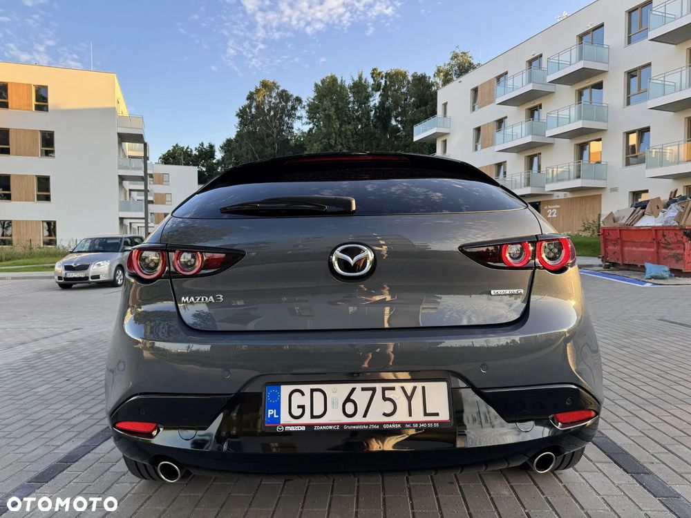 Mazda 3 2.0 mHEV Hikari - 16