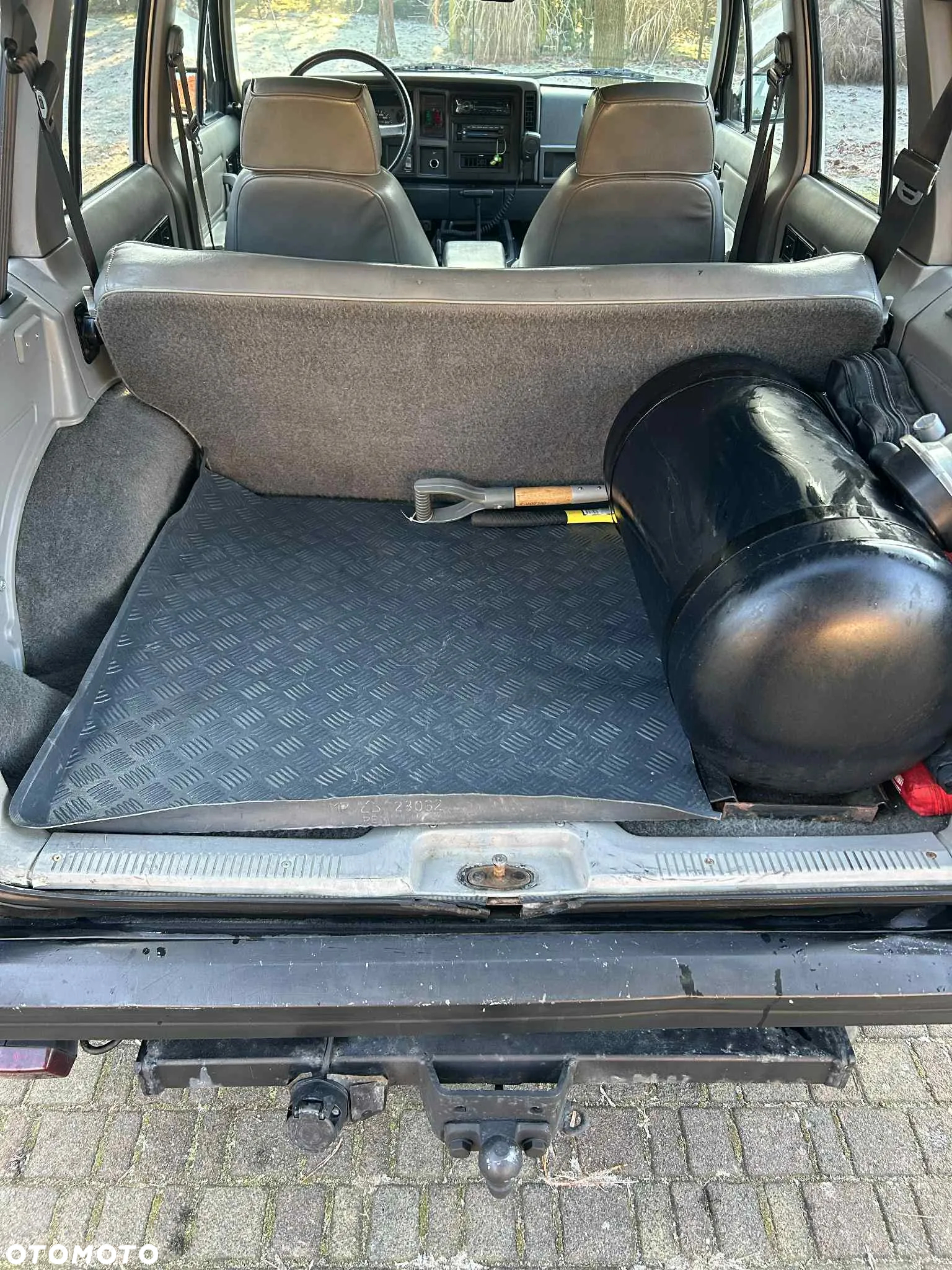 Jeep Cherokee 4.0 Sport - 8