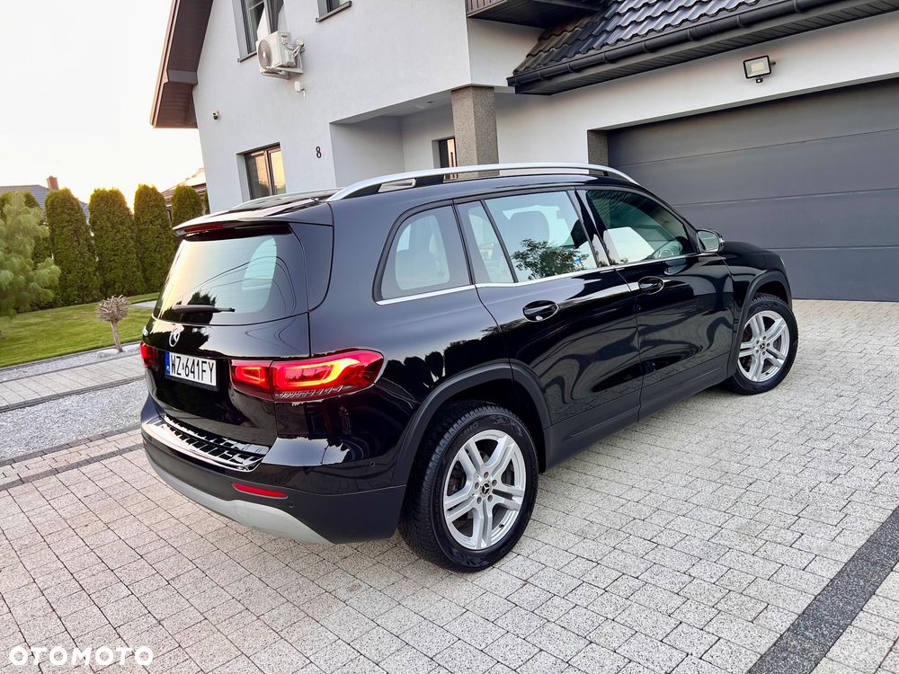 Mercedes-Benz GLB 200 7G-DCT - 33