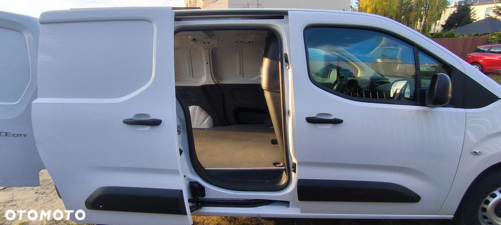 Toyota Proace City - 19