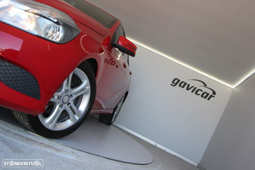 Mercedes-Benz A 200 - 19